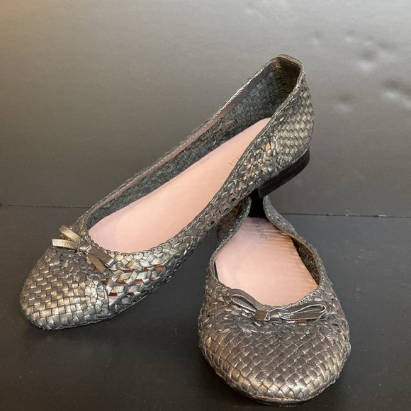 Taryn Rose Leather Woven Ballet Flats Gray Silver Metallic Pewter Size 9.5 - Picture 1 of 7